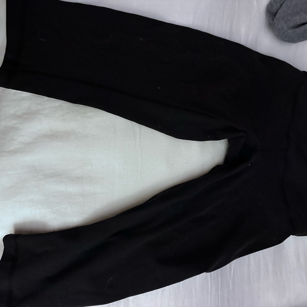 Lululemon crop leggings 23”